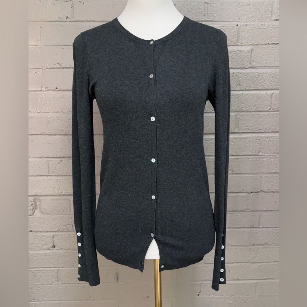 Zara Gray Gray cardigan sweater M